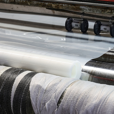 Lunghezza 50-100m Geomembrana in HDPE per soluzioni di contenimento a lungo termine