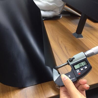 Geomembrana in HDPE da 1,5 mm con resistenza chimica specializzata per piazzali di lisciviazione per miniere