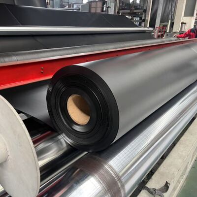 Geomembrana in HDPE da 1,5 mm con resistenza chimica specializzata per piazzali di lisciviazione per miniere