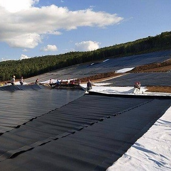 Rivestimento in geomembrana in HDPE per serbatoi di stoccaggio dell'acqua agricola