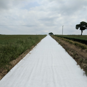 Geotessile non tessuto a fibra corta durevole per sistemi di drenaggio del sottosuolo