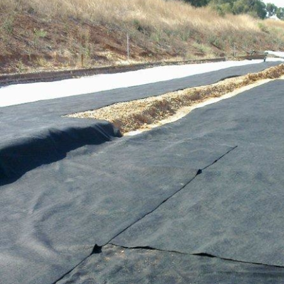 Tessuto barriera geotessile nero non tessuto per erbacce per frutteti e percorsi da giardino