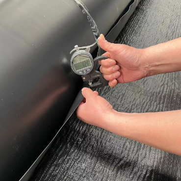 Resistente rivestimento in geomembrana in HDPE per attività mineraria per la diga degli sterili e il bacino dei liquami di scarto