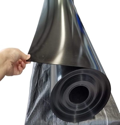 Contenuto di nero di carbonio di 2,0-3,0% di polietilene ad alta densità Hdpe rivestimenti rottura di allungamento ≥ 700% superiore per il progetto