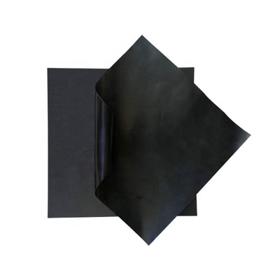 Contenuto di nero di carbonio di 2,0-3,0% di polietilene ad alta densità Hdpe rivestimenti rottura di allungamento ≥ 700% superiore per il progetto